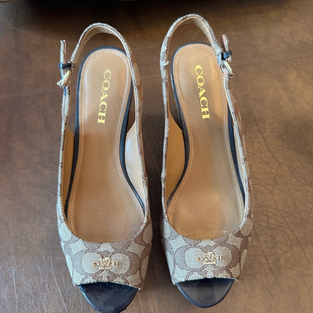 Coach Women's Tan and Brown Peep-Toe Slingback Wedge